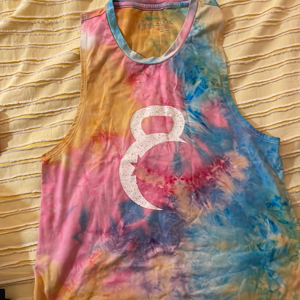 ZYIA Hendrix tank